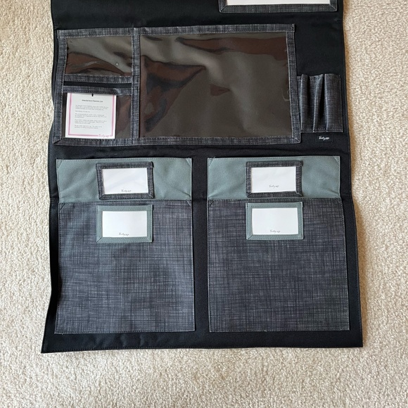 Thirty-One Hang Up Home Organizer, Wall Organizer, in black, RETIRED - Picture 4 of 6